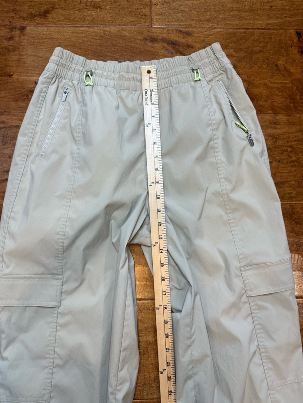Athleta Cargo Pants Beige Nylon Joggers Neon Toggle Adjustable Hem S - Picture 3 of 12